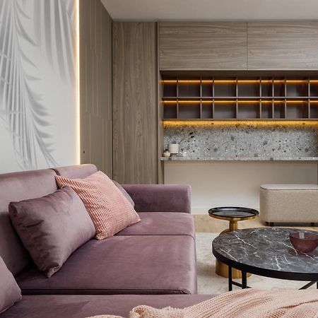 Ada Homes Coresi 707 Брашов Екстериор снимка