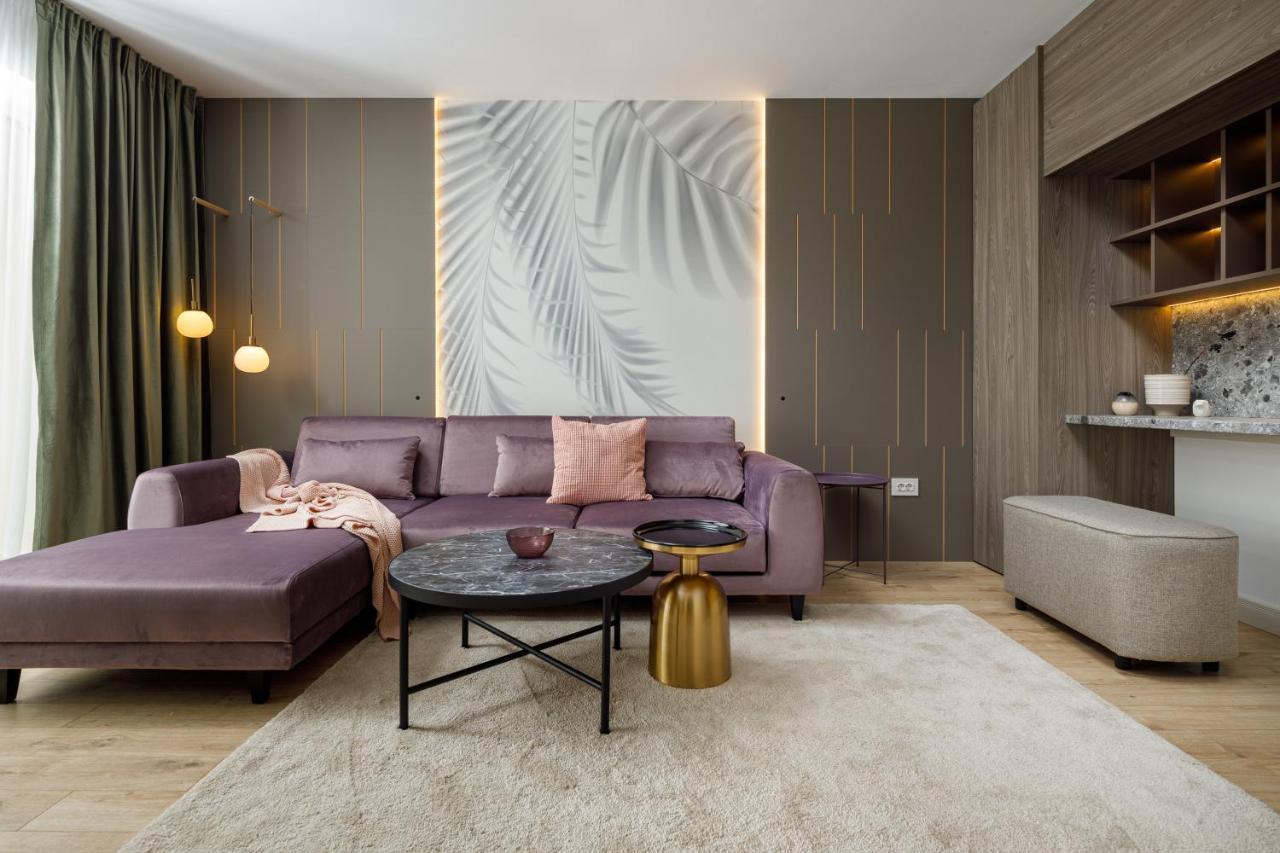 Ada Homes Coresi 707 Брашов Екстериор снимка